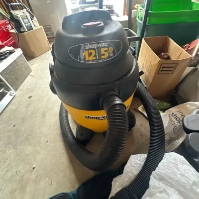 Shop-vacuum
