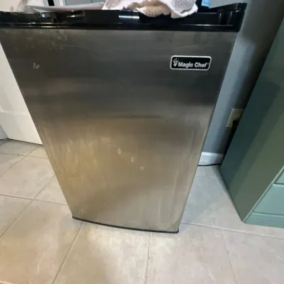 Magic chef freezer