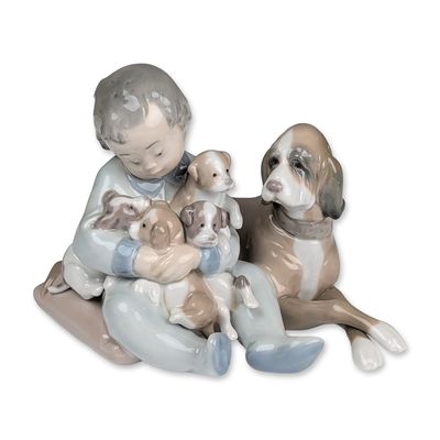 Sale Photo Thumbnail #299: Lladro Porcelain Figurine, New Playmates 01005456