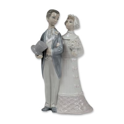 Sale Photo Thumbnail #290: Lladro Wedding Day Porcelain Figurine