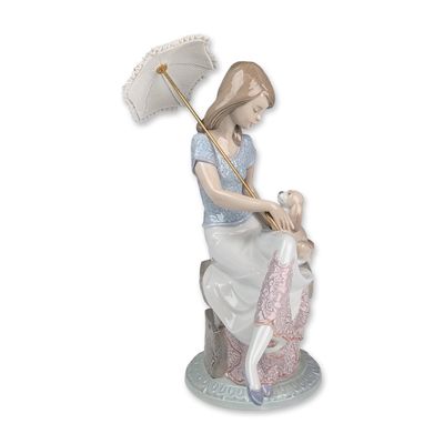 Lladro Porcelain Figurine, Picture Perfect 1007612