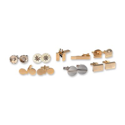 Sale Photo Thumbnail #361: 7 Pairs of Assorted Vintage Cufflinks and a Tie Clip