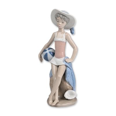 Lladro Glazed Porcelain Figurine, Summer 01005219