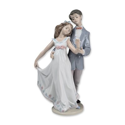 Lladro Porcelain Figurine, Now and Forever 1007642
