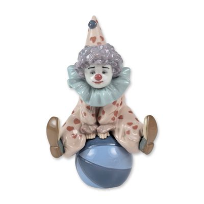 Lladro Porcelain Figurine, Having a Ball 1005813