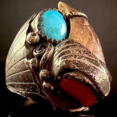 Sale Photo Thumbnail #164: Sterling Silver Southwestern Bear Claw Ring with Turquoise and Coral