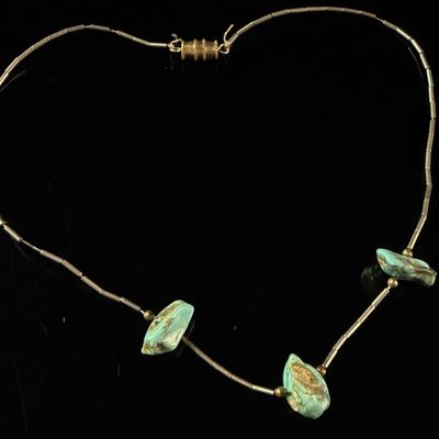 Vintage Liquid Silver and Turquoise Nugget Station Necklace