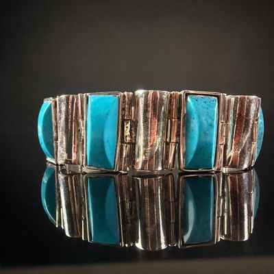 Sale Photo Thumbnail #123: Mexican Taxco Sterling Silver and Turquoise Hinged Link Bracelet