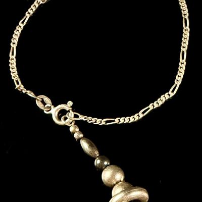 Italian Sterling Silver Figaro Chain Bracelet with Graduated Bead Drop