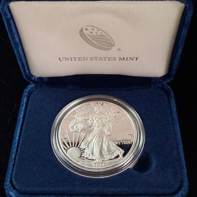 US 2014-W American Eagle One Ounce Silver Proof Coin in Original Government Packaging