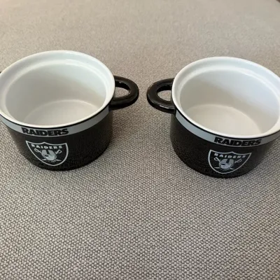 Set of 2 Las Vegas Raiders NFL Ceramic Soup Chili Bowls Double Handle Boelter