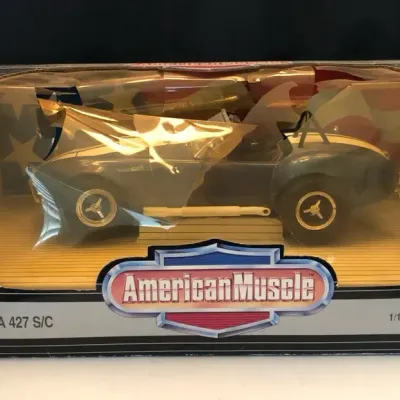 ERTL American Muscle Shelby Cobra 427 S/C 1:18 Diecast 1993 Blue Boxed Read