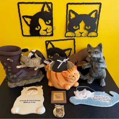 Cat Decor