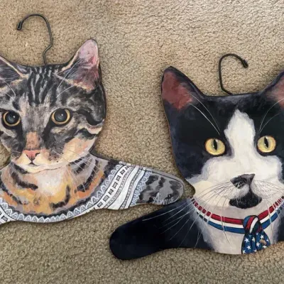Vintage Wooden Coat Hangers With “Socks The Cat” By Stupell And Designed By Annie Rhinehart