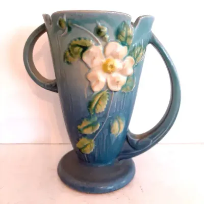 Vintage 1940 Roseville Pottery White Rose Vase
