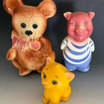 Vintage Royal Copley Ceramic Planter And Pig Bank With Coins, Dakin Cat