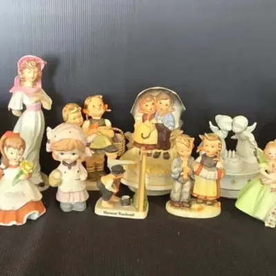 Figurine Pickers Lot (DR-1)