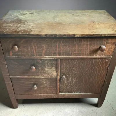 Antique Oak Washstand / Nightstand (19 x 32 x 28)