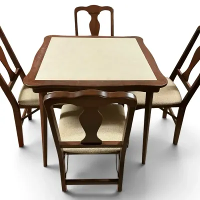 Vintage Folding Wooden Card Table & Four Folding Chairs (32.5 x 28)