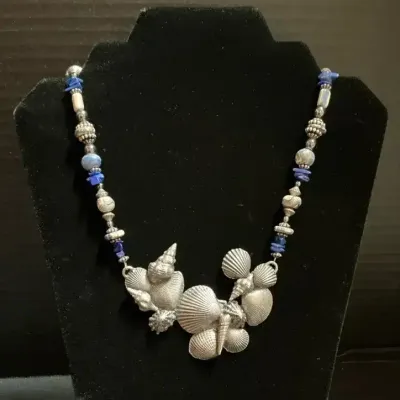 Marcie Handcrafted Pewter Fashion Jewelry (22 Inch)