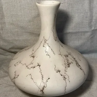 G. Louis Acoma NM Horsehair Pottery Vase 10"h