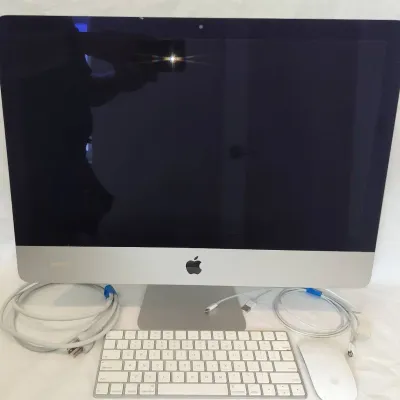 Apple iMac 21.5-Inch Desktop, Model A1418, With Keyboard, Mouse, Box