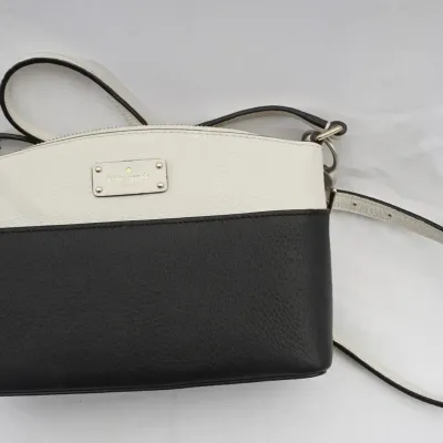 Kate Spade Grove Street Leather Crossbody And Spiral Notebook