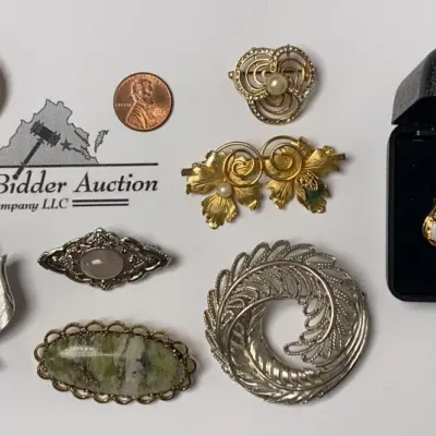 Sale Photo Thumbnail #227