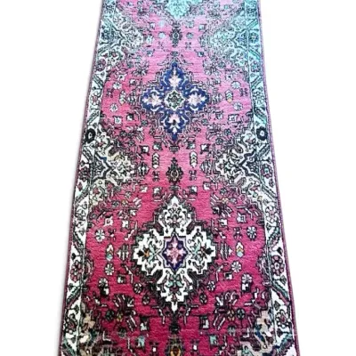 Hand-Knotted Persian-Style Wool Runner Rug (92" x 30")