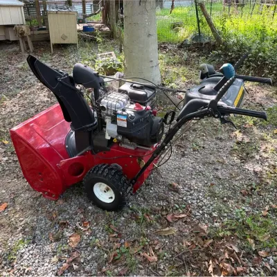 Briggs & Stratton Toro Power Max 1028 OXE Electric Start Snowblower