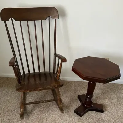 Traditional Wood Rocking Chair & Pedestal Side Table