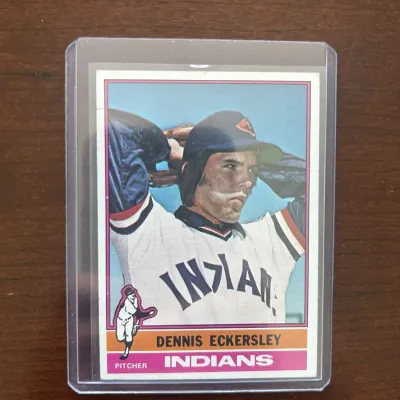 1976 Topps Baseball Card. Dennis Eckersley Rookie - Cleveland Indians. Card #98