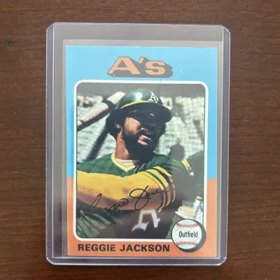 1975 Topps Baseball Card. Reggie Jackson - Oakland Athletics. Card #300