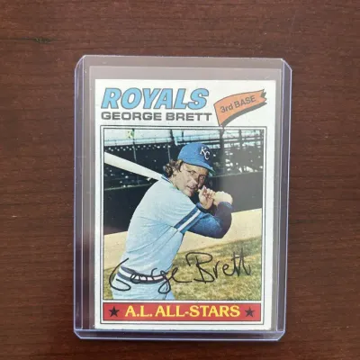 1977 Topps Baseball Card. George Brett - Kansas City Royals. Card #580