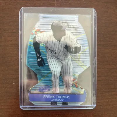2000 Stadium Club 3x3 Luminous - Frank Thomas. Card #10B