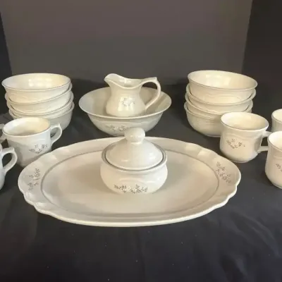 Pfaltzgraff Heirloom Stoneware Dinnerware & Serving Pieces