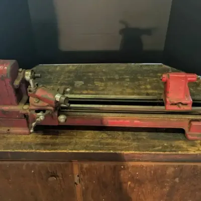 Heavy-Duty Cast Iron Metal Lathe – No Motor