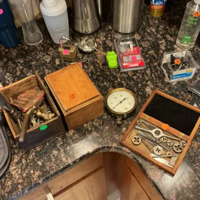 Estate sale photo
