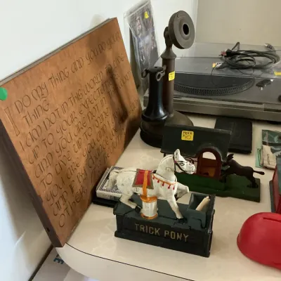 Estate sale photo