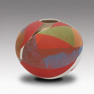 Sale Photo Thumbnail #72: Tony Laverick Art Pottery