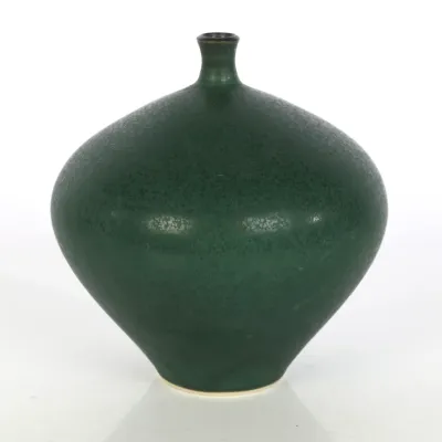 Sale Photo Thumbnail #122: Paul Jeselskis Studio Art Pottery