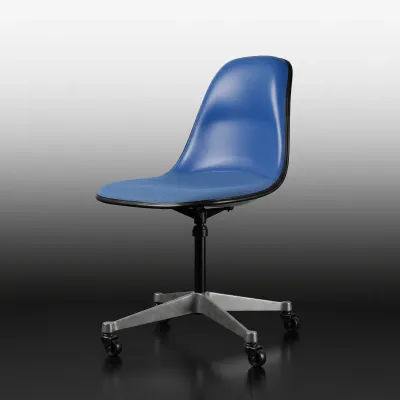 Sale Photo Thumbnail #200: Herman Miller office chair