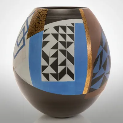 Sale Photo Thumbnail #5: Tony Laverick Art Pottery