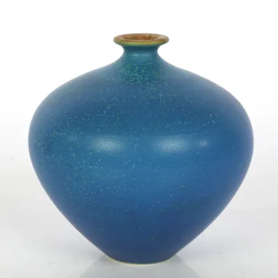 Sale Photo Thumbnail #121: Natalie Blake studio art pottery