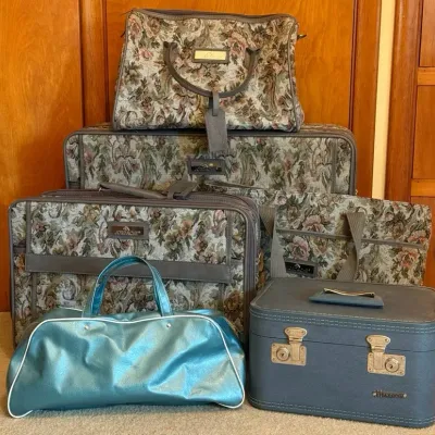 Sale Photo Thumbnail #202