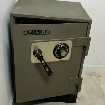 Vintage Meilink Combination Safe
