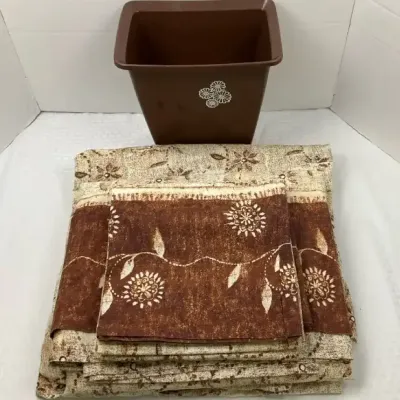 King Size 60/40 Cotton-Polyester Sheet Set & Floral Plastic Wastebasket