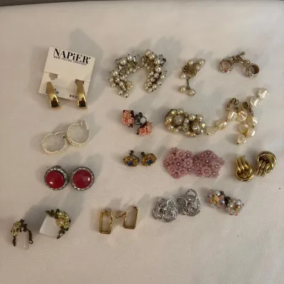 Sale Photo Thumbnail #244