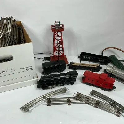 Lionel O Gauge Model Trains, Track and Accessories