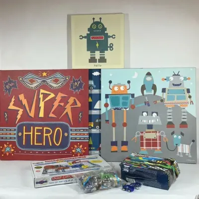 Robot-Themed Wall Art & Snap Circuits 100 Electronics Set
